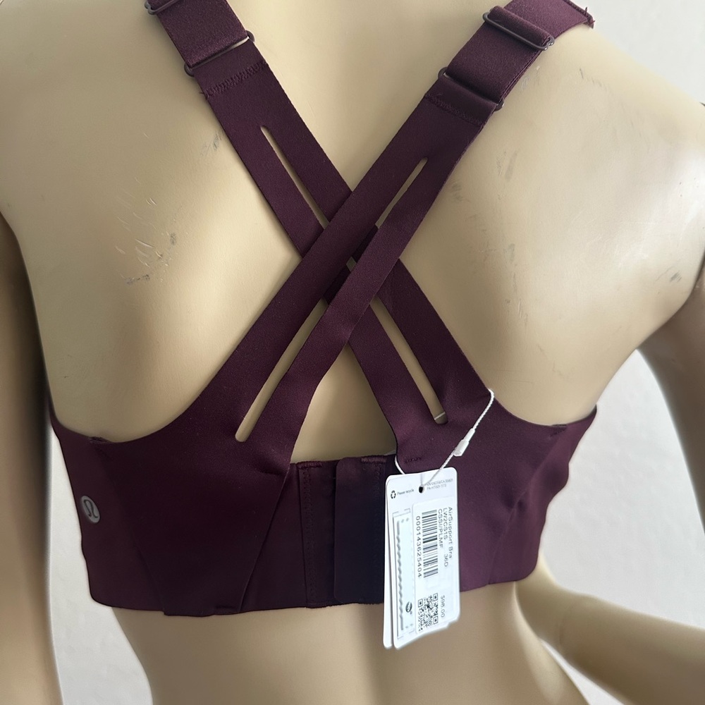 **NWT** Lululemon Athletica Air Support Bra Size 36D in Plum